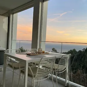 De Luxe Village Vue Avec Piscine , Èze France